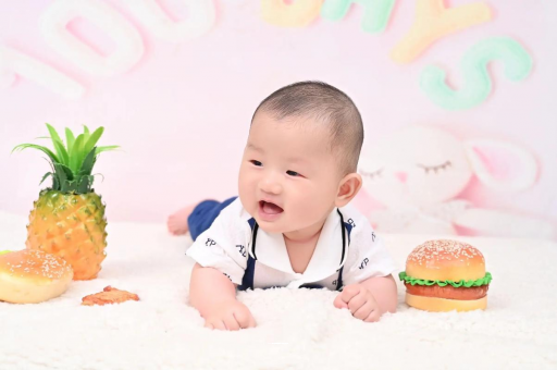 巴彦淖尔八个月宝宝打嗝 巴彦淖尔八个月宝宝打嗝